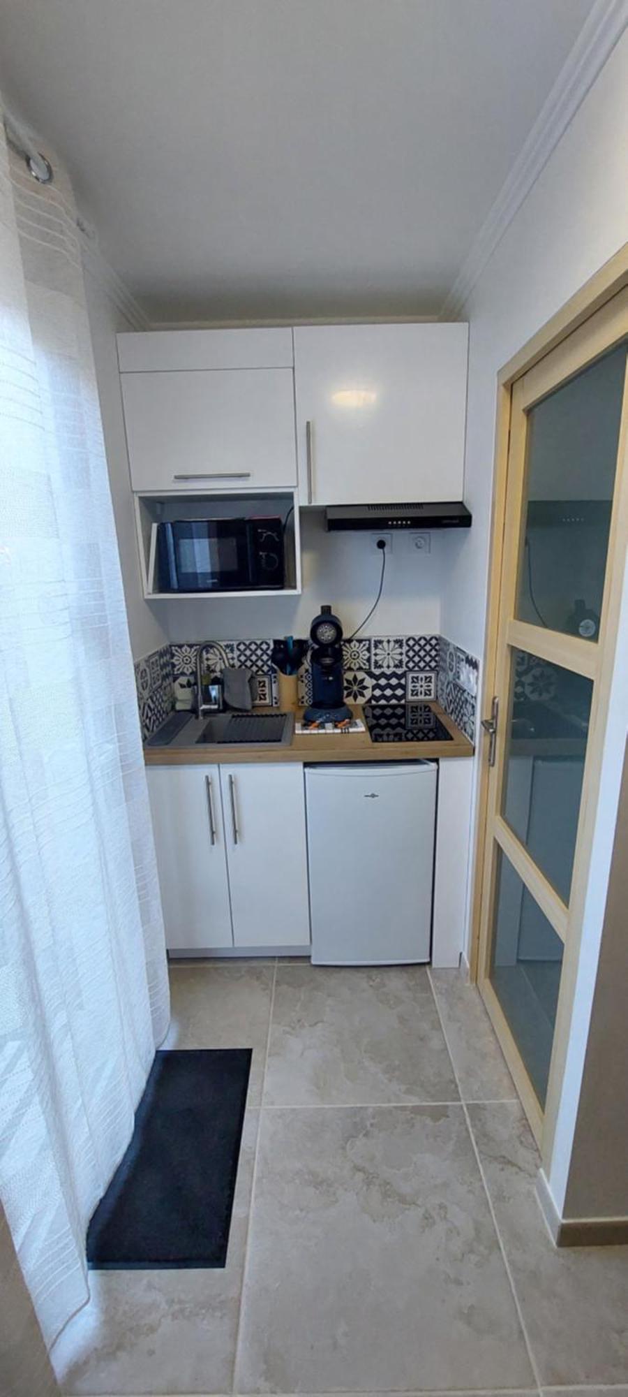 Gite De L'Olivier, Classe, Climatise, Jardin Avec Parking Gratuit Devant Le Logement Et A 5 Minutes Du Centre-Ville A Pied LʼIsle-sur-la-Sorgue 외부 사진