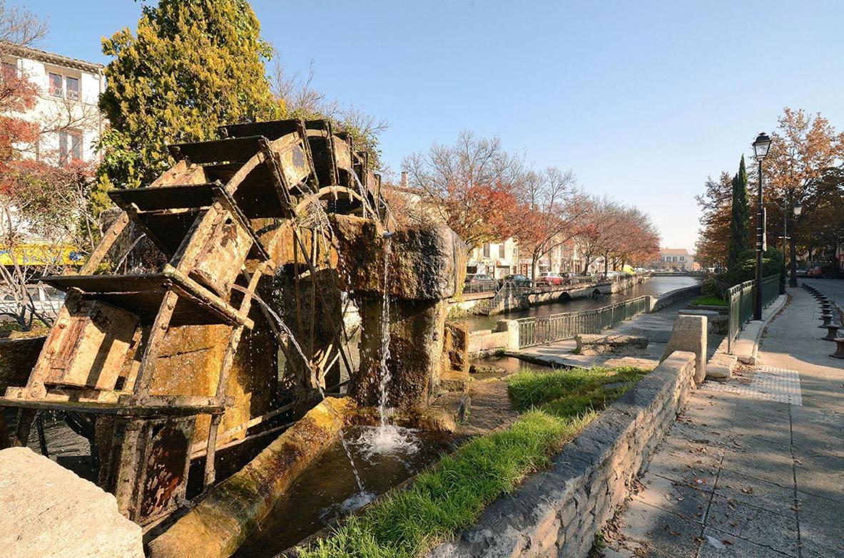 Gite De L'Olivier, Classe, Climatise, Jardin Avec Parking Gratuit Devant Le Logement Et A 5 Minutes Du Centre-Ville A Pied LʼIsle-sur-la-Sorgue 외부 사진